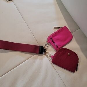 Lululemon dual pouch wristlet hot pink and burgundy